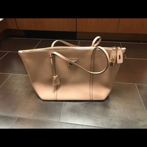 Dolce & Gabbana Blush Escape Tote